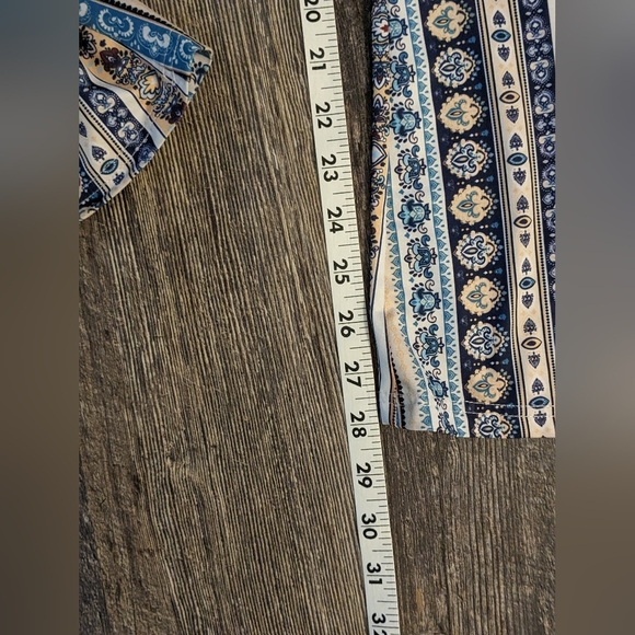 Shein bell bottom pants 8/10 - Picture 2 of 5